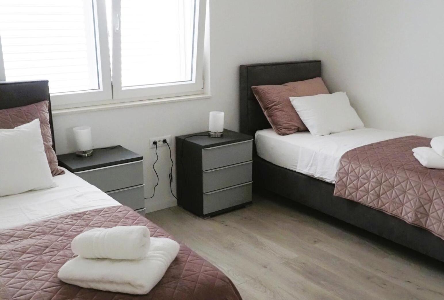 Arte Oliva Bed & Breakfast เกรบัชติซา ภายนอก รูปภาพ